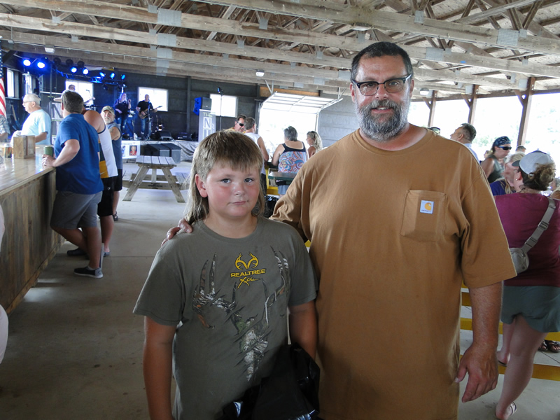 /pictures/CornRoast2025/DSC07965.jpg