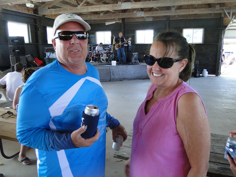 /pictures/CornRoast2026/DSC08142.jpg