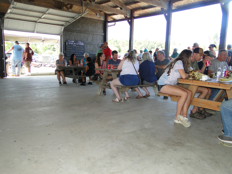 /pictures/CornRoast2026/DSC08143.jpg