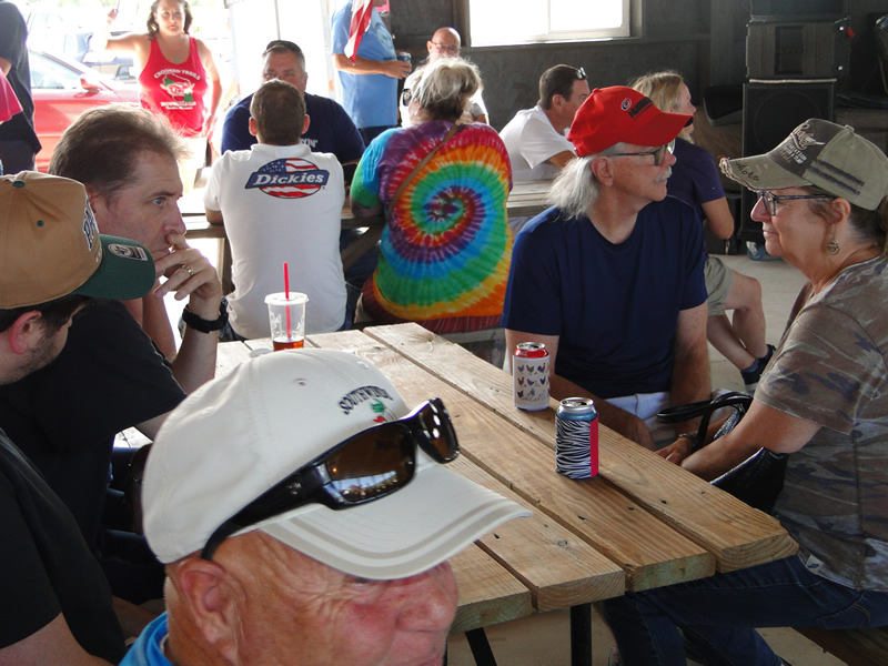/pictures/CornRoast2026/DSC08154.jpg