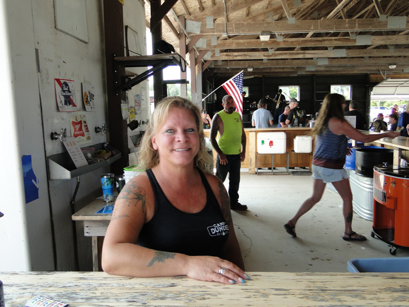 /pictures/CornRoast2026/DSC08172.jpg